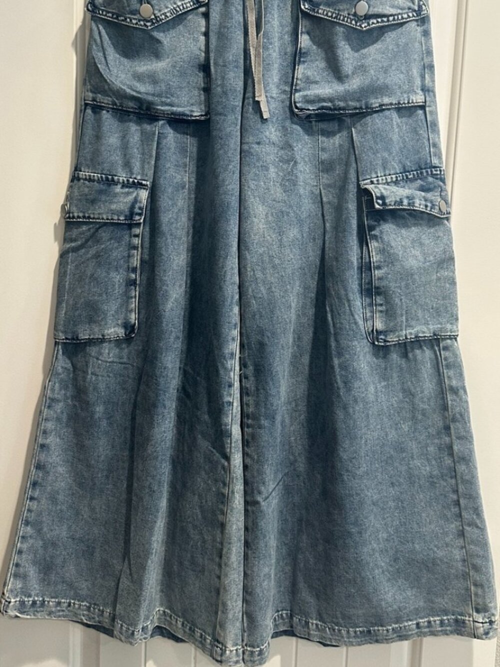 NWT Blue Velvet Wide Leg Washed Denim Pants size- LARGE - Picture 2 of 4